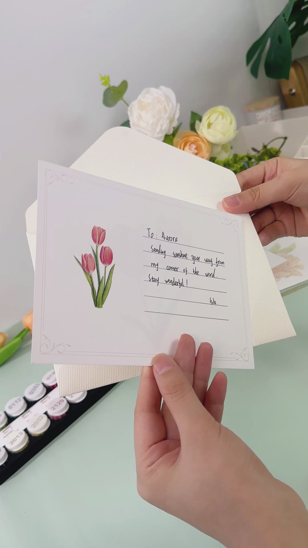 Load video: Floral Charm Poster Cards Set