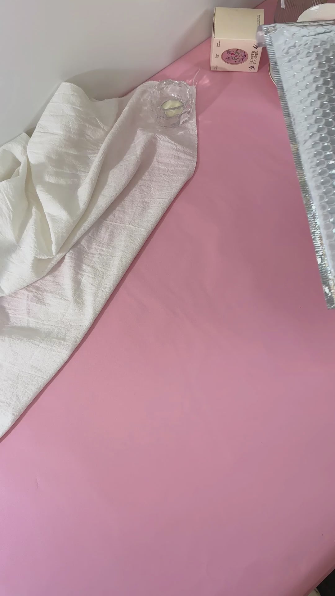 Load video: Chic Muse Poster Cards Set